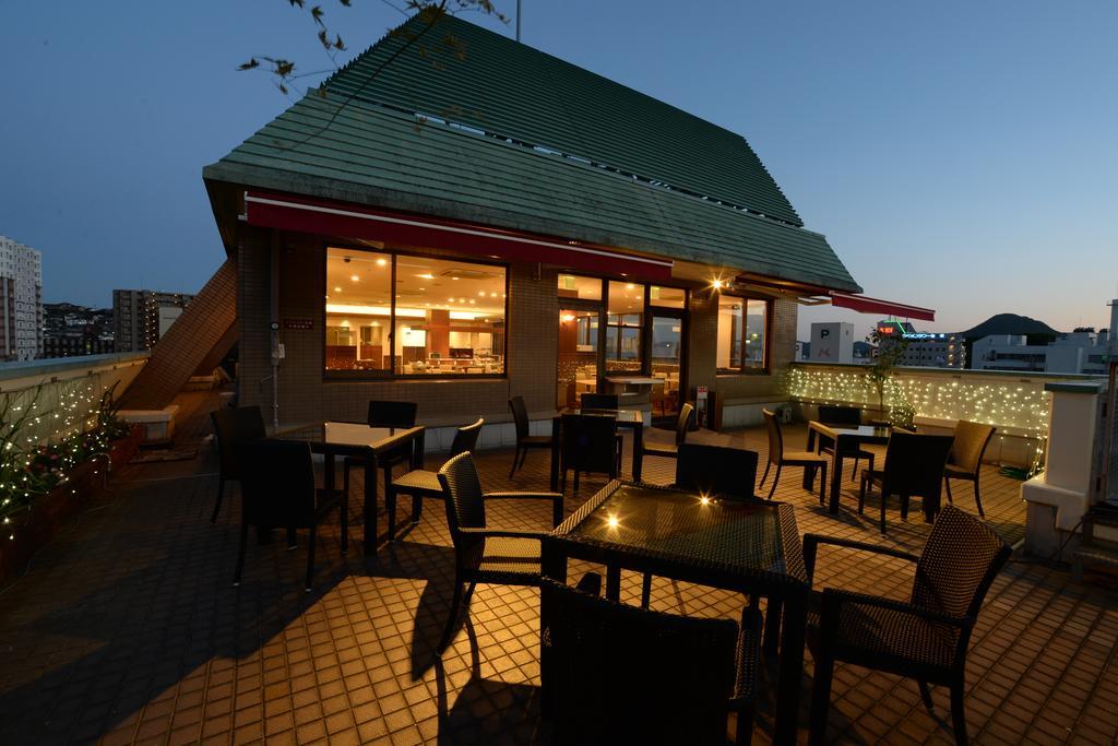 Sunwest Hotel Szaszebo Kültér fotó